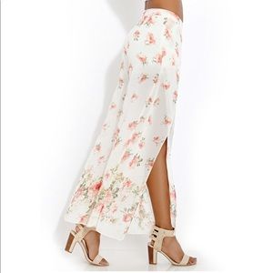 Forever 21 soft floral tulip pants